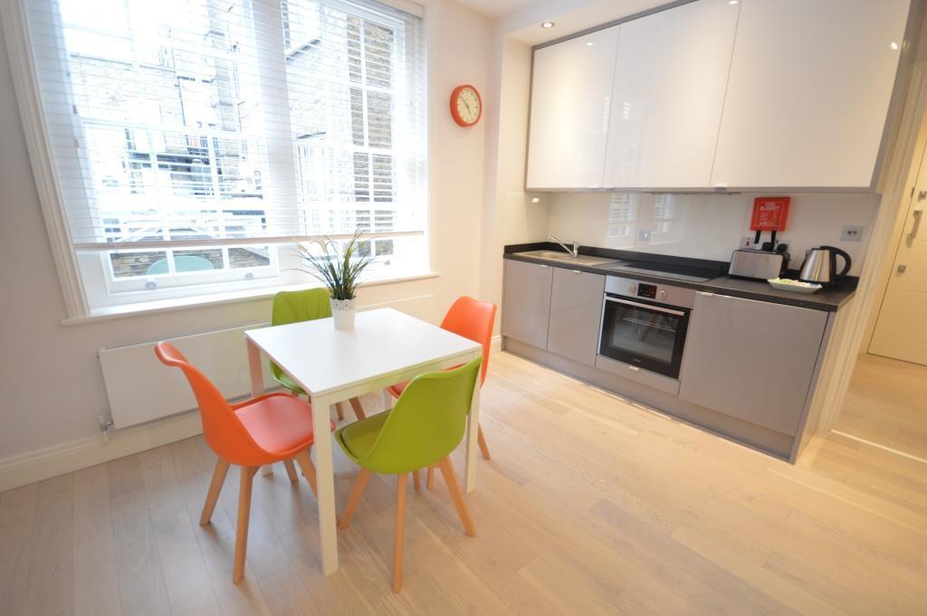 St Anne'S Court By Indigo Flats Apartment London Ngoại thất bức ảnh