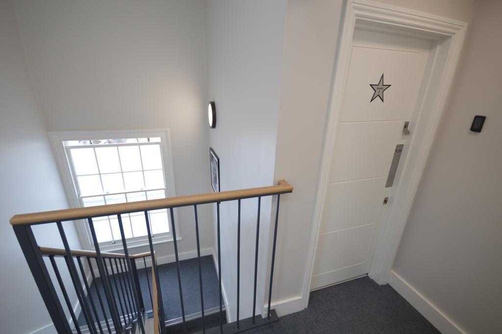 St Anne'S Court By Indigo Flats Apartment London Ngoại thất bức ảnh